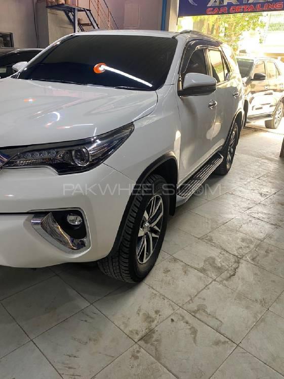 ٹویوٹا فورچیونر 2019 for Sale in کراچی ٹویوٹا فورچیونر 2019 for Sale in کراچی Image-7
