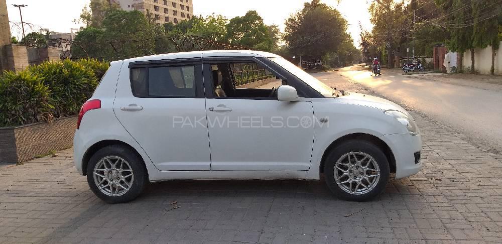 Suzuki Swift 2012 for Sale in Lahore Suzuki Swift 2012 for Sale in Lahore Image-3