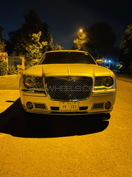 کرائسلر 300 سی - 2007  کرائسلر 300 سی - 2007  Image-5