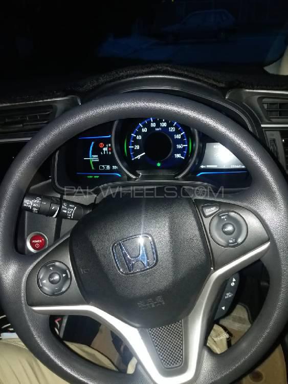 Honda Fit 2014 for Sale in Lahore Honda Fit 2014 for Sale in Lahore Image-7