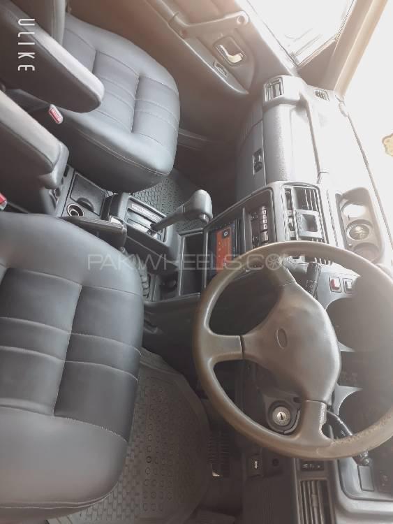 Mitsubishi Pajero 1993 for Sale in Nowshera Image-1
