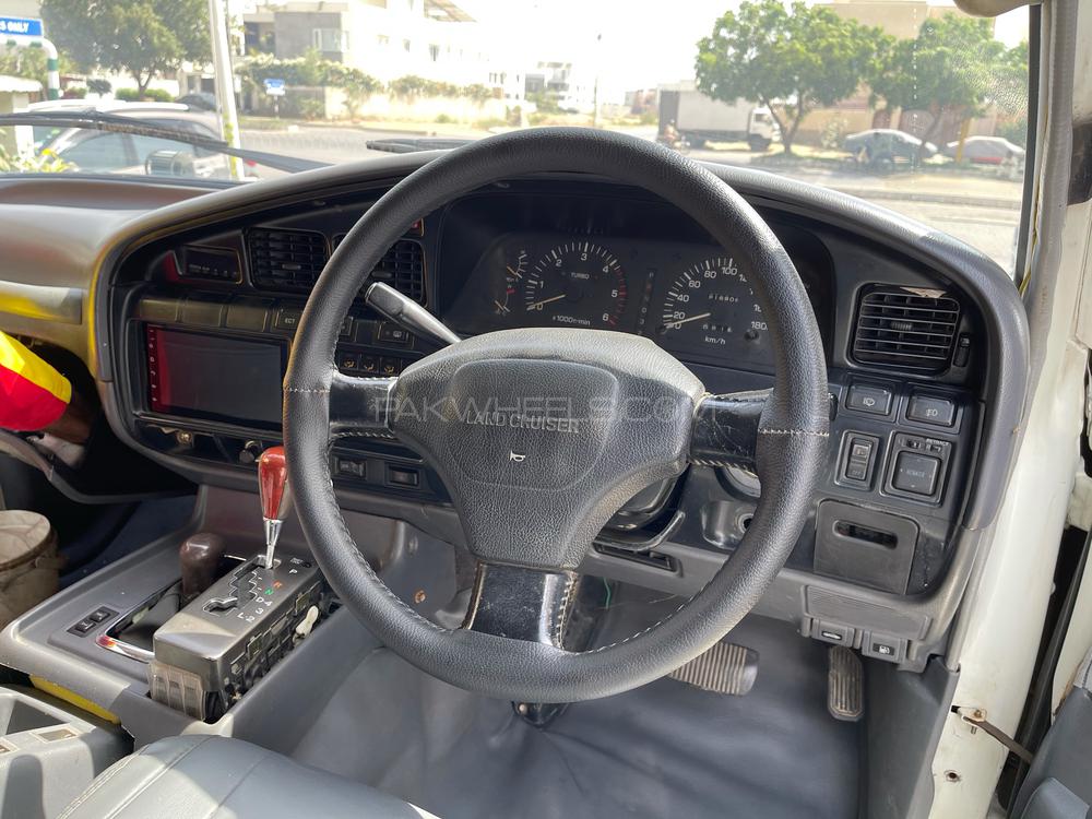 ٹویوٹا لینڈ کروزر 1993 for Sale in کراچی ٹویوٹا لینڈ کروزر 1993 for Sale in کراچی Image-5