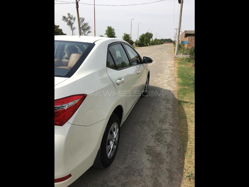 Toyota Corolla 2014 for Sale in Faisalabad Toyota Corolla 2014 for Sale in Faisalabad Image-3
