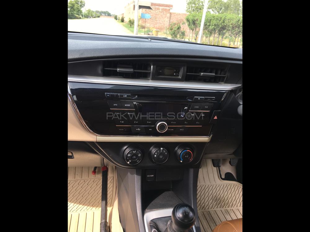 Toyota Corolla 2014 for Sale in Faisalabad Toyota Corolla 2014 for Sale in Faisalabad Image-10