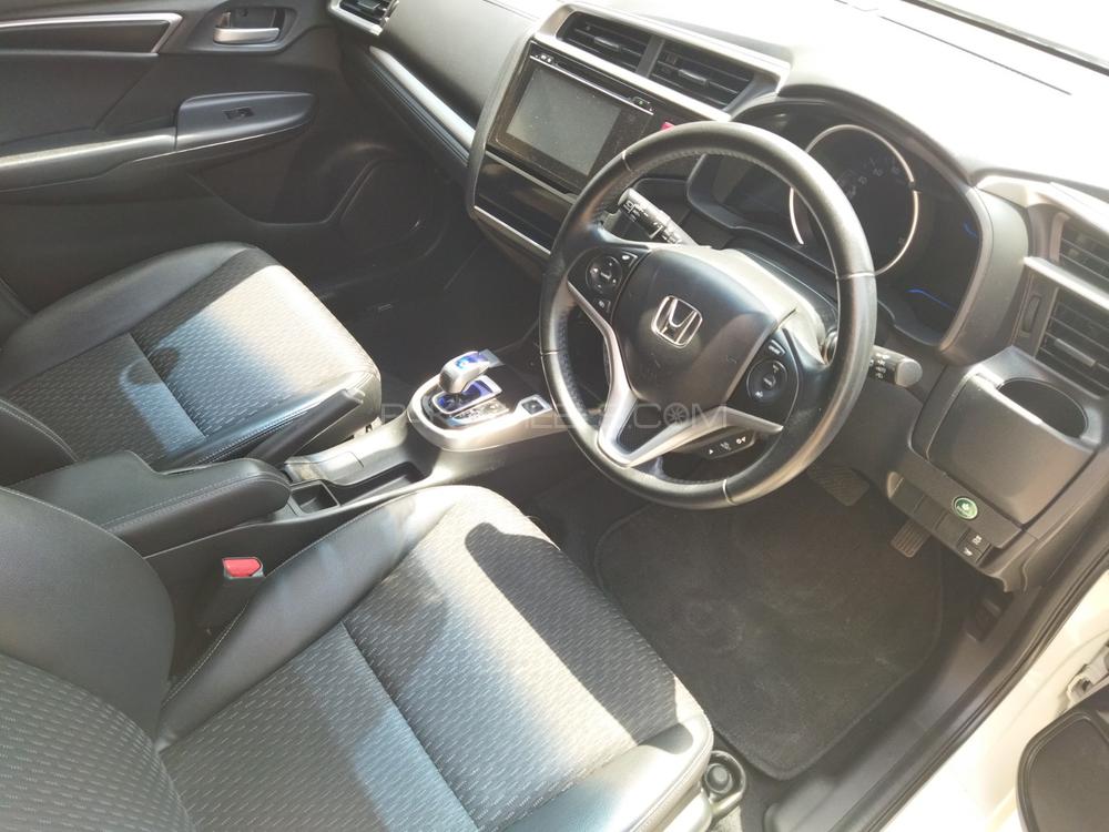 Honda Fit 2014 for Sale in Gujranwala Honda Fit 2014 for Sale in Gujranwala Image-5