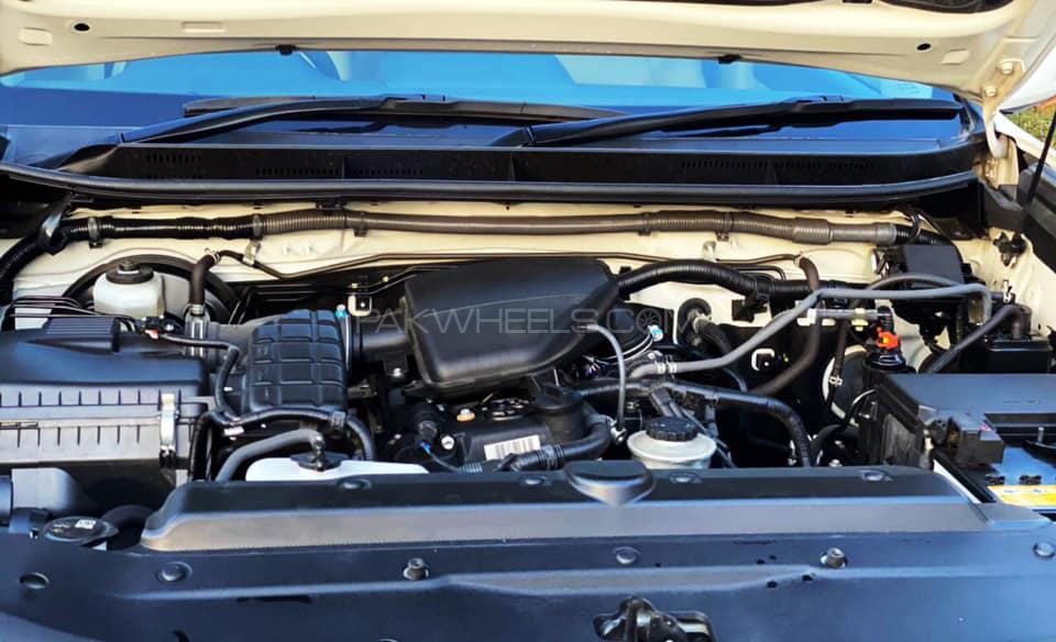 Toyota Prado 2017 for Sale in Karachi Toyota Prado 2017 for Sale in Karachi Image-11