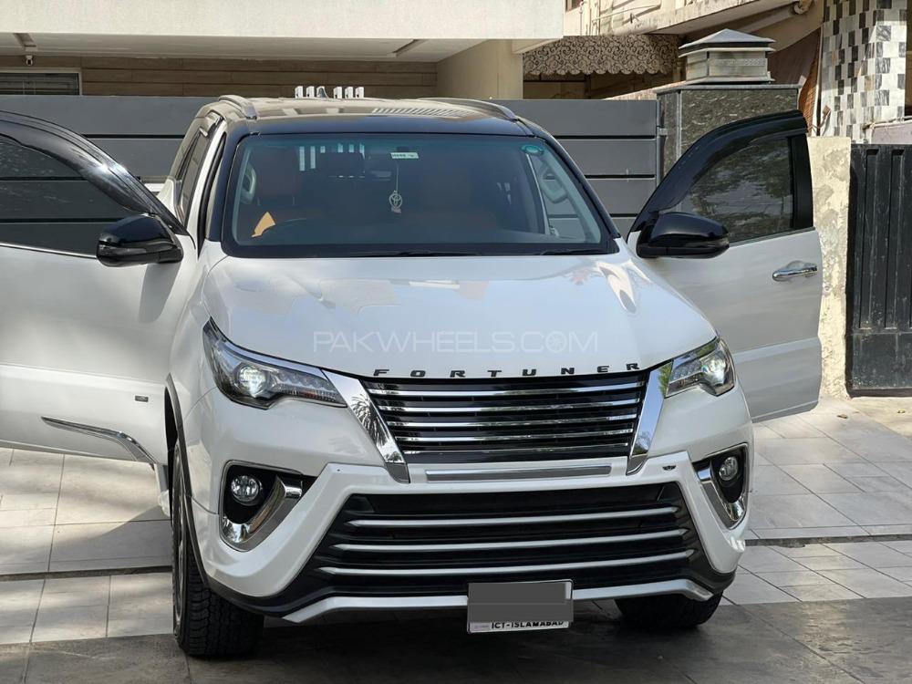 Toyota Fortuner 2018 for Sale in Sialkot Toyota Fortuner 2018 for Sale in Sialkot Image-5