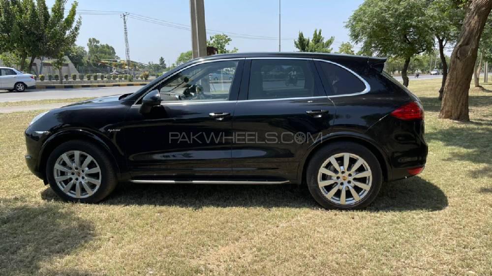 پورشے کائین 2013 for Sale in لاہور پورشے کائین 2013 for Sale in لاہور Image-12