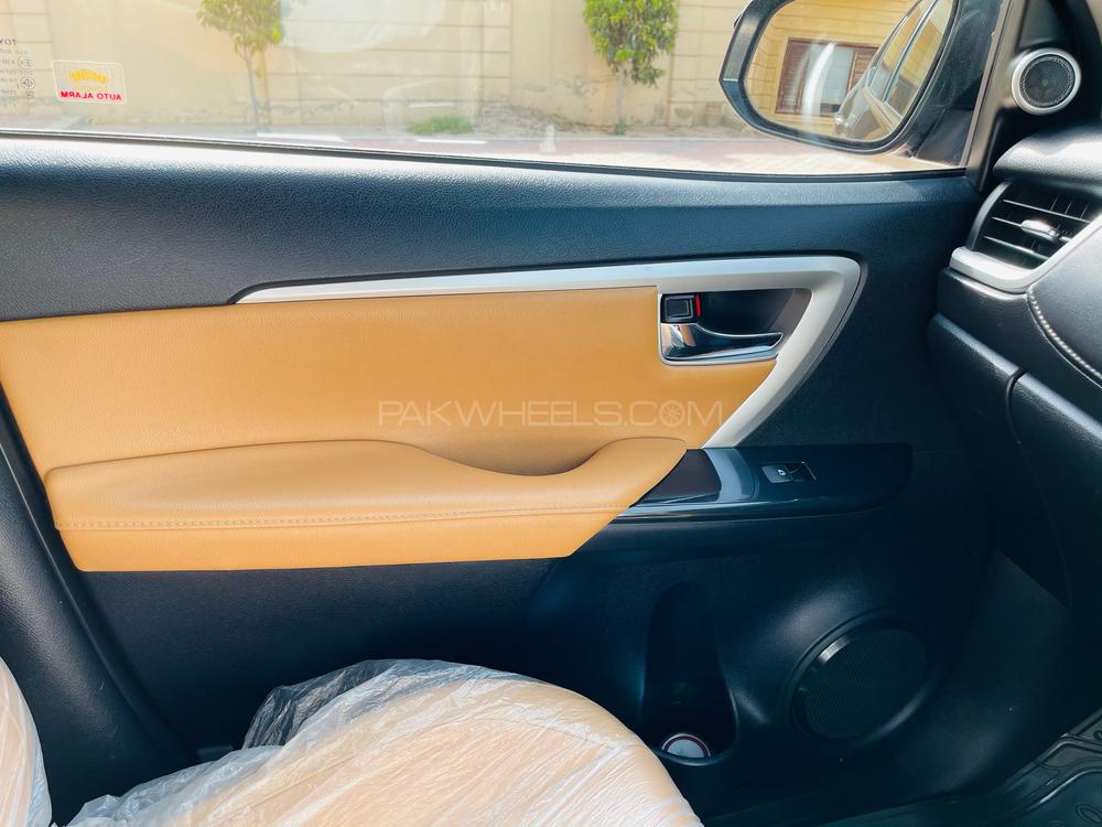 ٹویوٹا فورچیونر 2018 for Sale in ملتان ٹویوٹا فورچیونر 2018 for Sale in ملتان Image-15