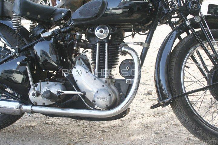 ٹویوٹا فورچیونر - 1942  ٹویوٹا فورچیونر - 1942  Image-2