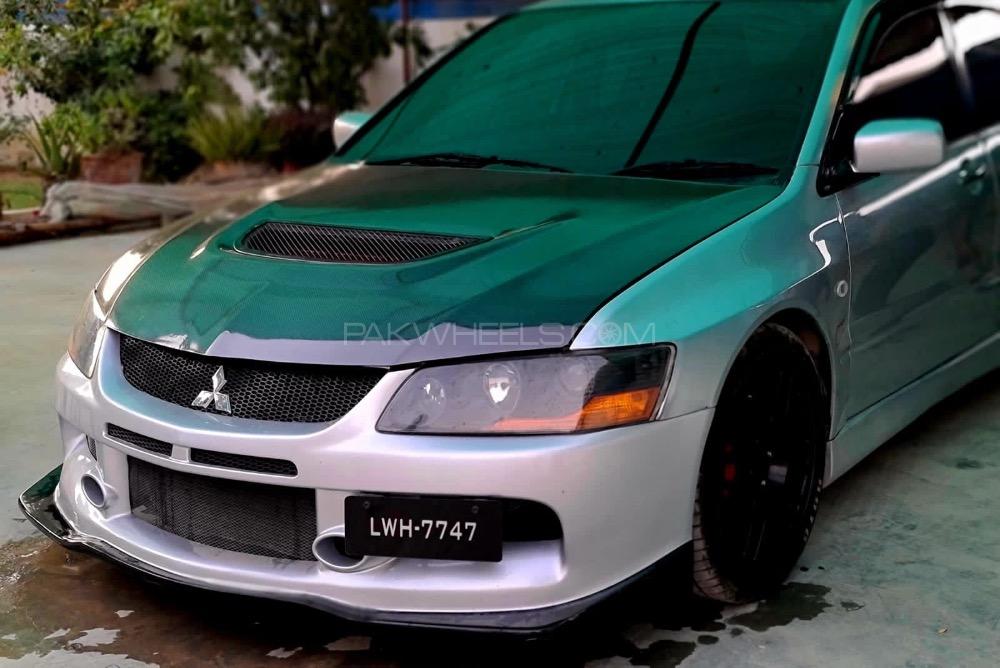 مٹسوبیشی لینسر ایوولوشن ایکس - 2005  Image-1
