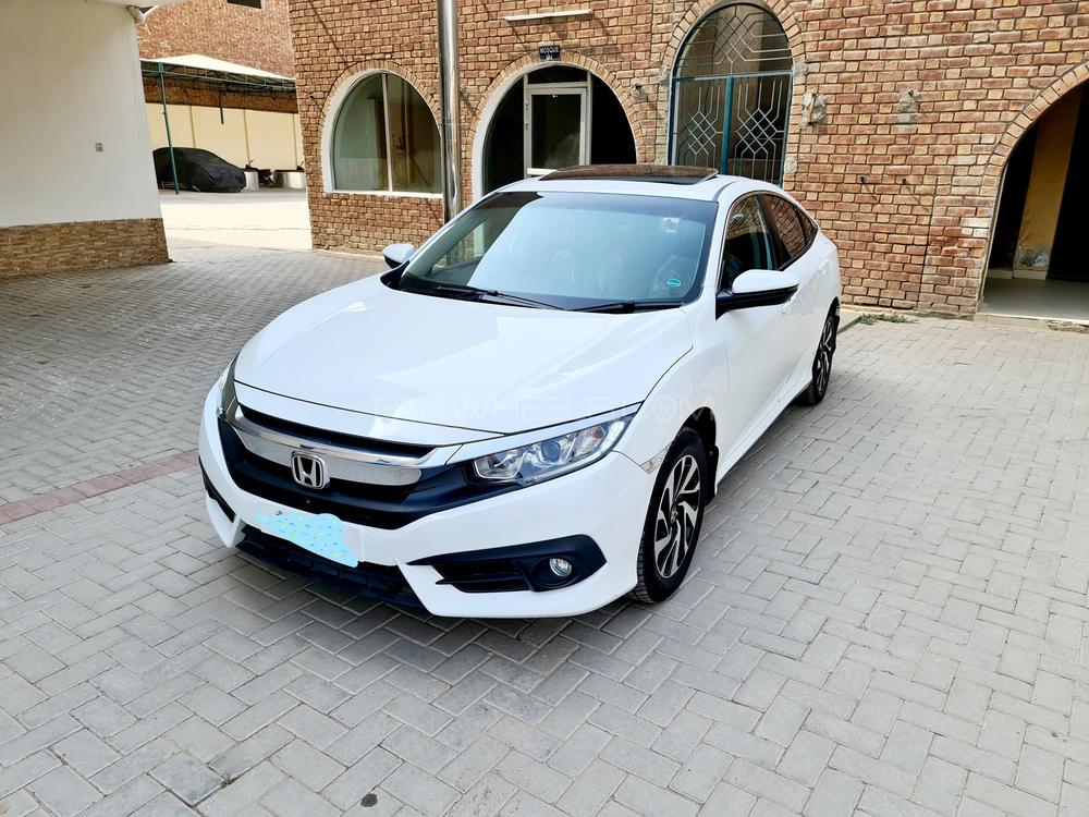 ہونڈا سوک 2018 for Sale in ملتان Image-1