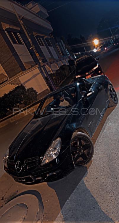 Mercedes Benz SLK Class - 2006  Image-1