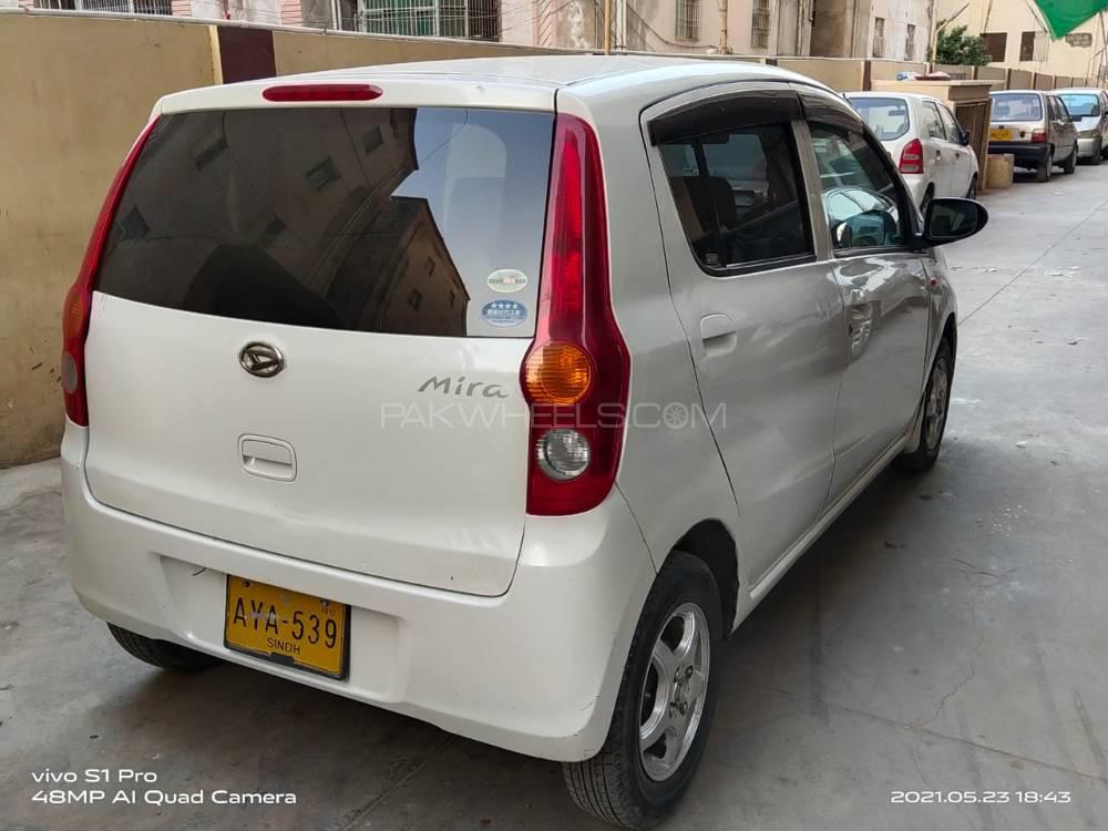 Daihatsu mira 2010