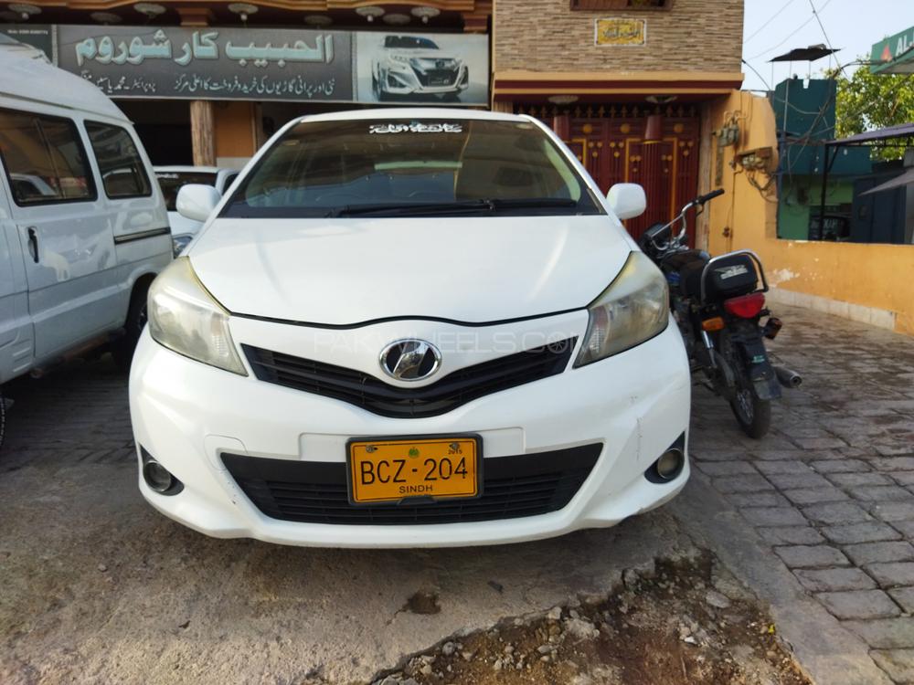 Toyota Vitz 2011 for Sale in Hyderabad Image-1