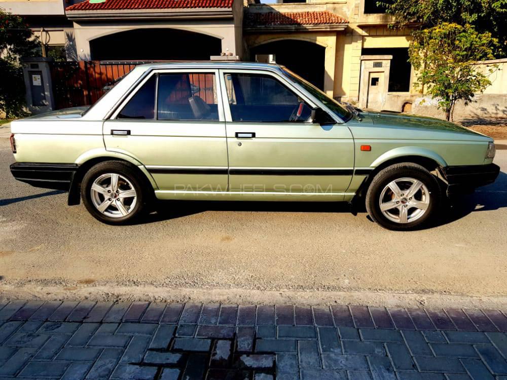 Nissan sunny 1987