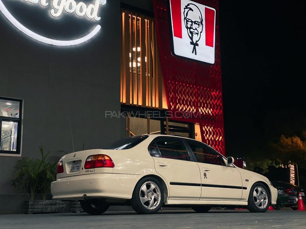 Honda Civic - 2000  Image-1