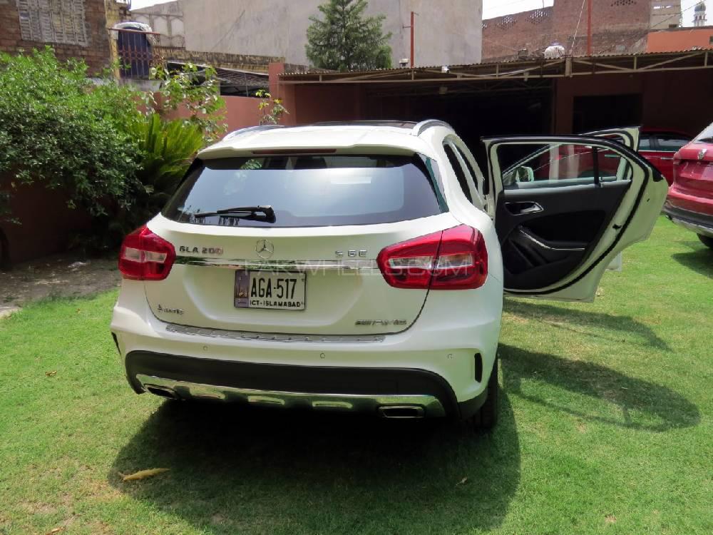 Mercedes Benz GLA Class 2017 for Sale in Islamabad Mercedes Benz GLA Class 2017 for Sale in Islamabad Image-16