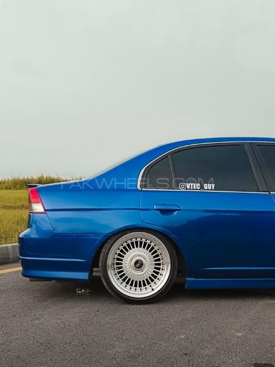 Honda Civic - 2005  Image-1