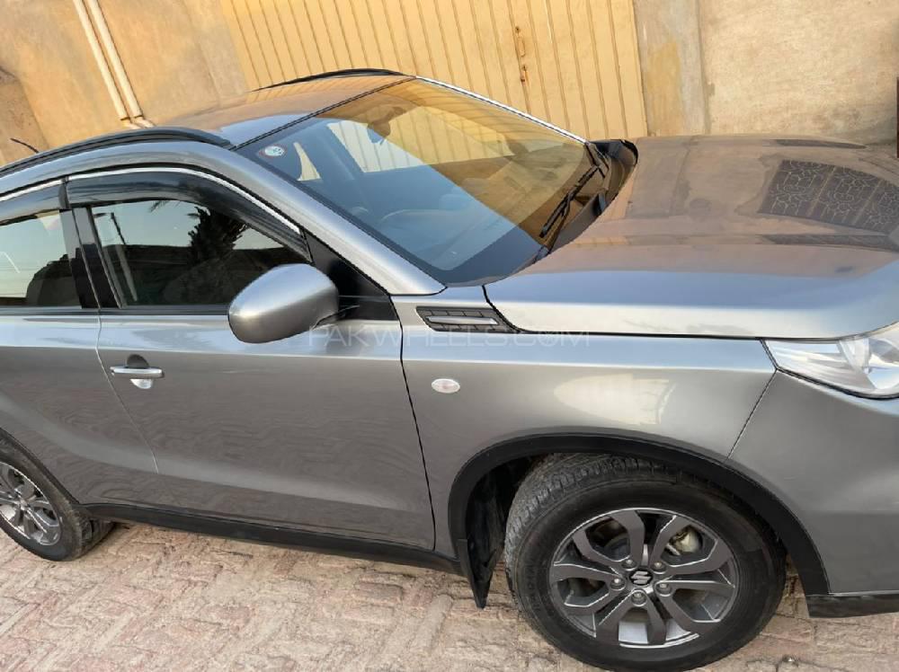 Suzuki Vitara 2017 for Sale in Faisalabad Suzuki Vitara 2017 for Sale in Faisalabad Image-3