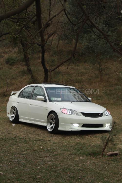 ہونڈا سوک - 2005  Image-1