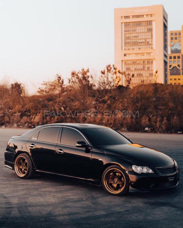 Toyota Mark X - 2005  Image-1