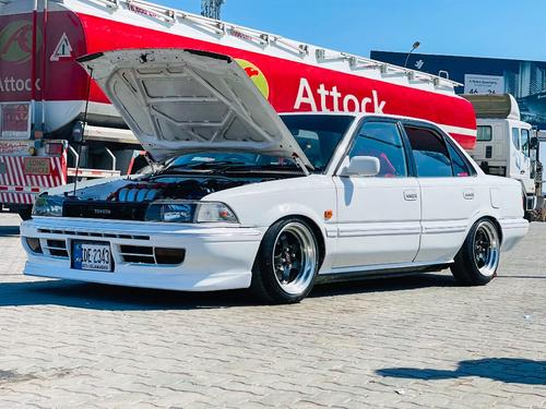 Toyota Corolla - 1988