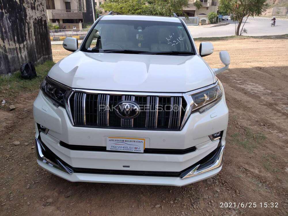 Toyota Prado 2018 for Sale in Islamabad Image-1
