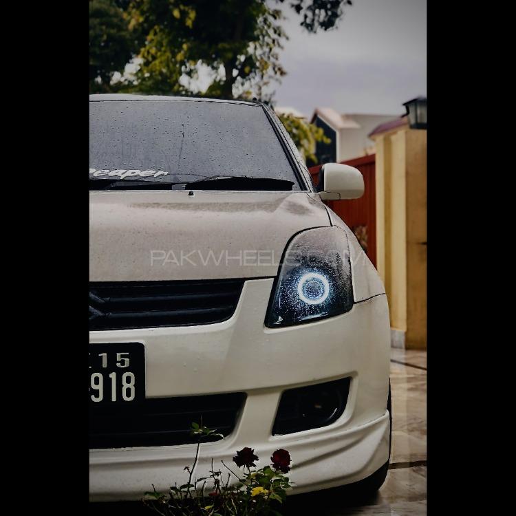 Suzuki Swift - 2015  Image-1