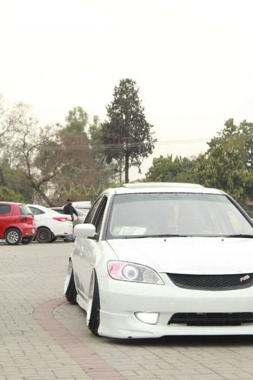 Honda Civic - 2005  Image-1