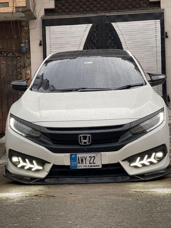 Honda Civic - 2021  Image-1
