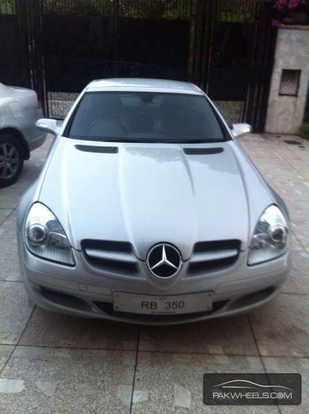 Mercedes Benz SLK Class 2005 for Sale in Islamabad Image-1