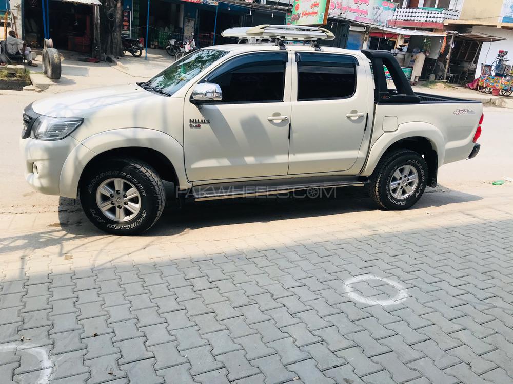 Toyota Hilux 2014 for Sale in Rawalpindi Image-1