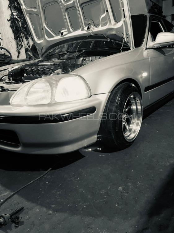 Honda Civic - 1998  Image-1