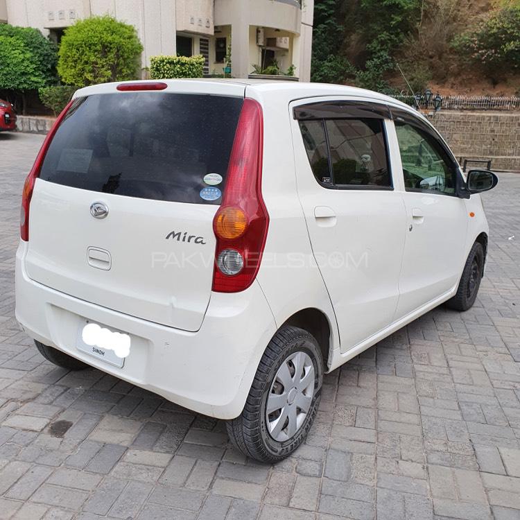 Daihatsu mira 2009 год