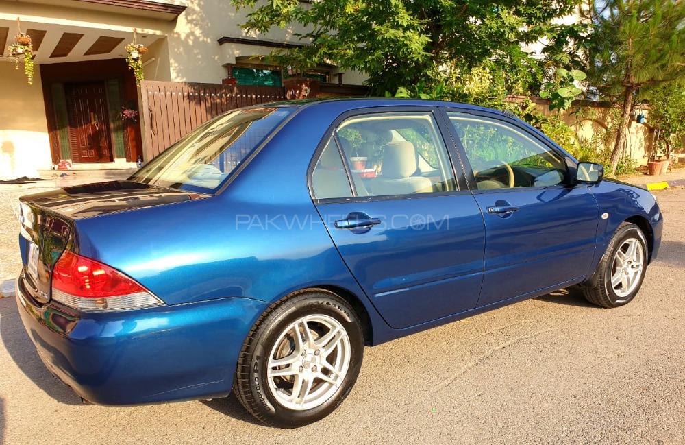 Mitsubishi Lancer Glx 2005