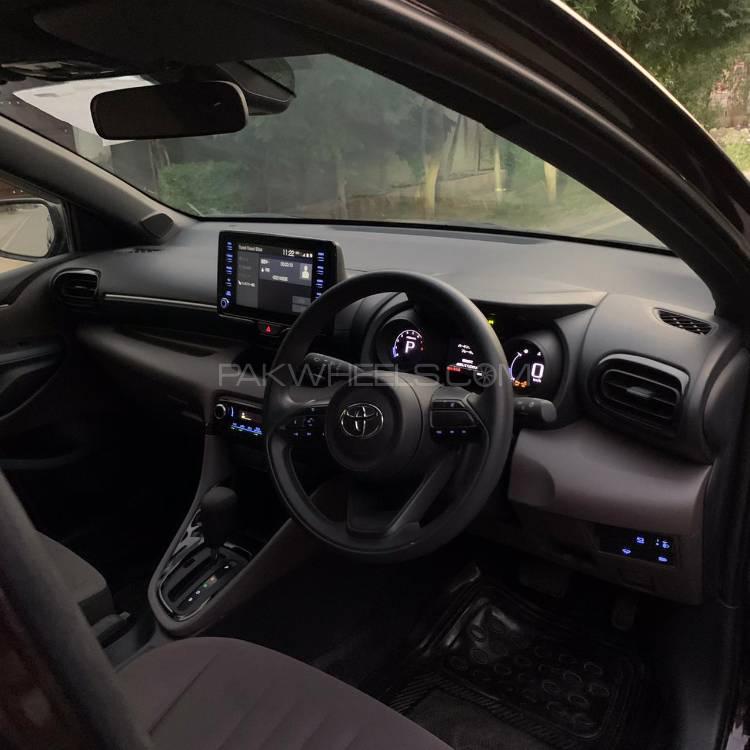 Toyota Yaris Sedan 2020 for Sale in Lahore Toyota Yaris Sedan 2020 for Sale in Lahore Image-8