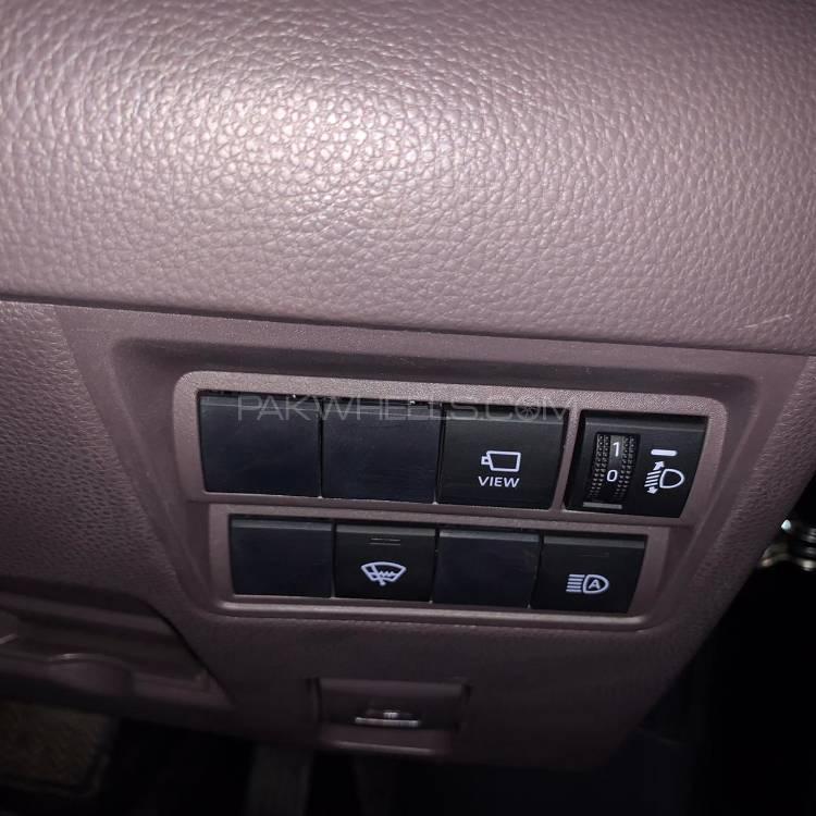 Toyota Yaris Sedan 2020 for Sale in Lahore Toyota Yaris Sedan 2020 for Sale in Lahore Image-10