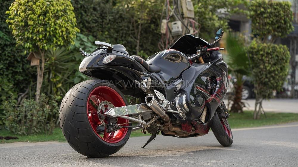 Suzuki Hayabusa - 2014  Image-1