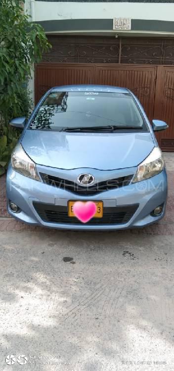Toyota Vitz 2014 for Sale in Sahiwal Image-1