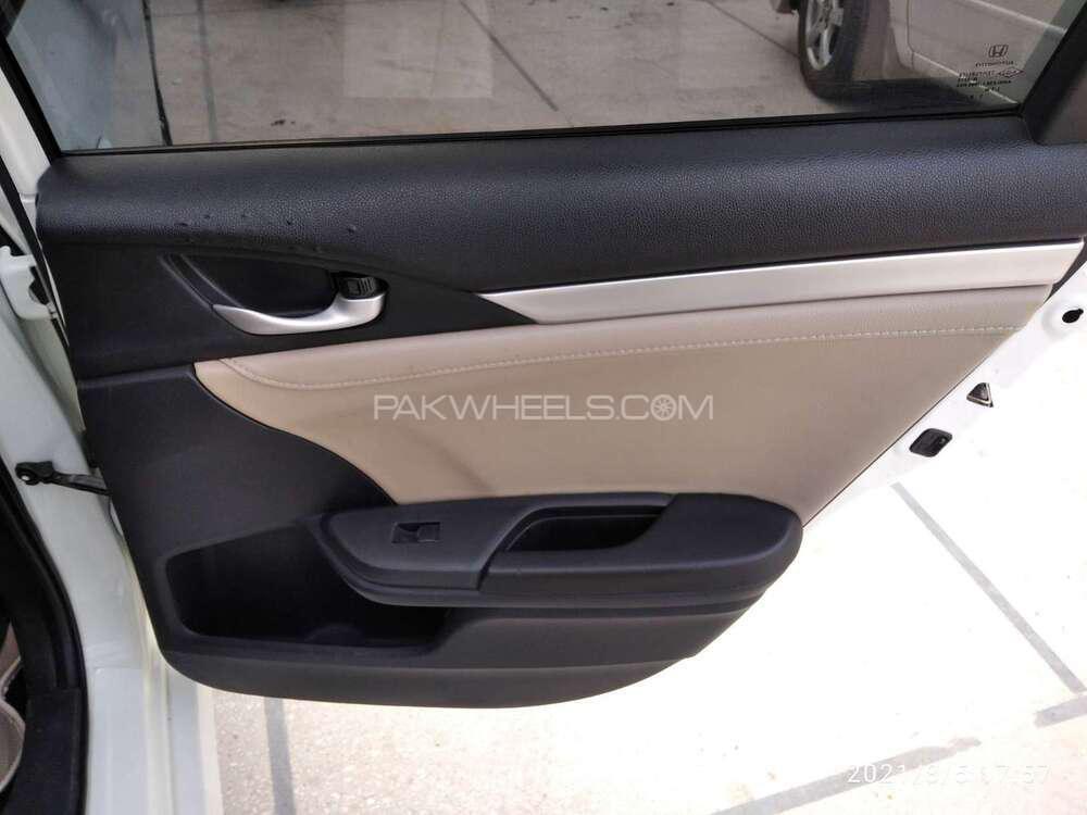 Honda Civic 2018 for Sale in Islamabad Honda Civic 2018 for Sale in Islamabad Image-18