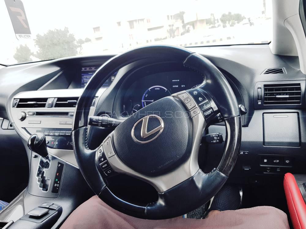 لیکزس آر ایکس سیریز 2012 for Sale in کراچی لیکزس آر ایکس سیریز 2012 for Sale in کراچی Image-4