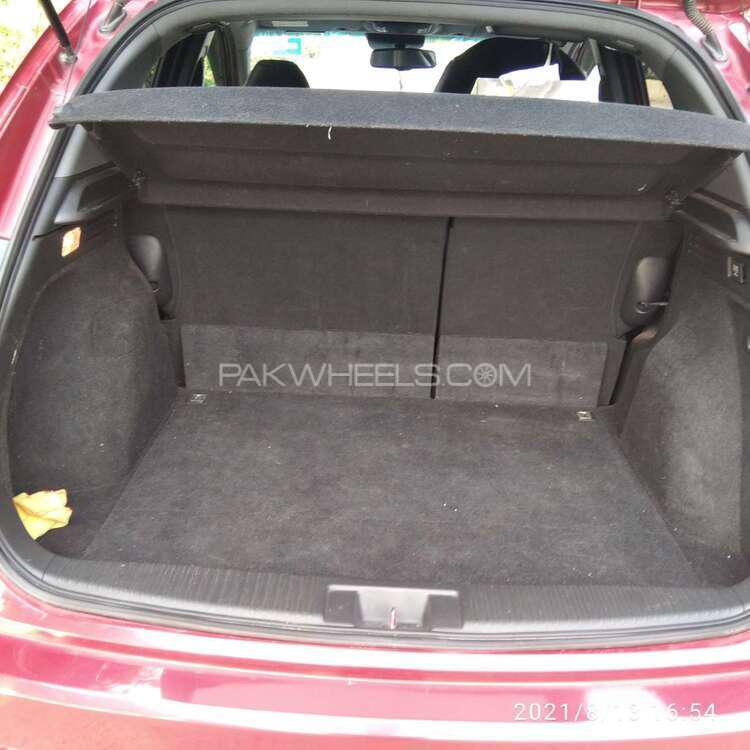 Honda Vezel 2016 for Sale in Islamabad Honda Vezel 2016 for Sale in Islamabad Image-7