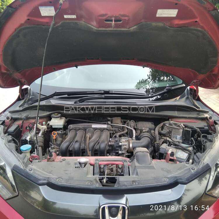 Honda Vezel 2016 for Sale in Islamabad Honda Vezel 2016 for Sale in Islamabad Image-8