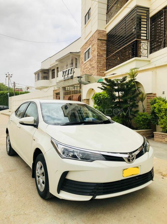 Toyota Corolla 2019 for Sale in Karachi Image-1