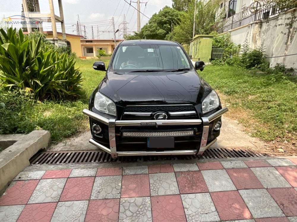 Toyota Rav4 2013 for Sale in Islamabad Image-1