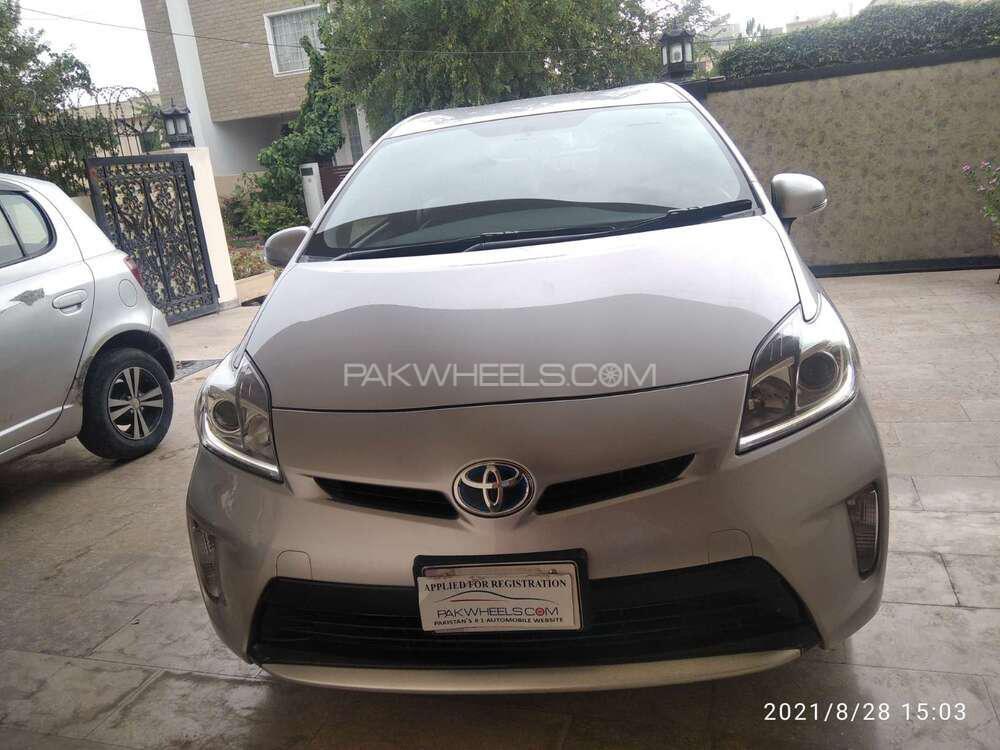Toyota Prius 2014 for Sale in Islamabad Toyota Prius 2014 for Sale in Islamabad Image-12