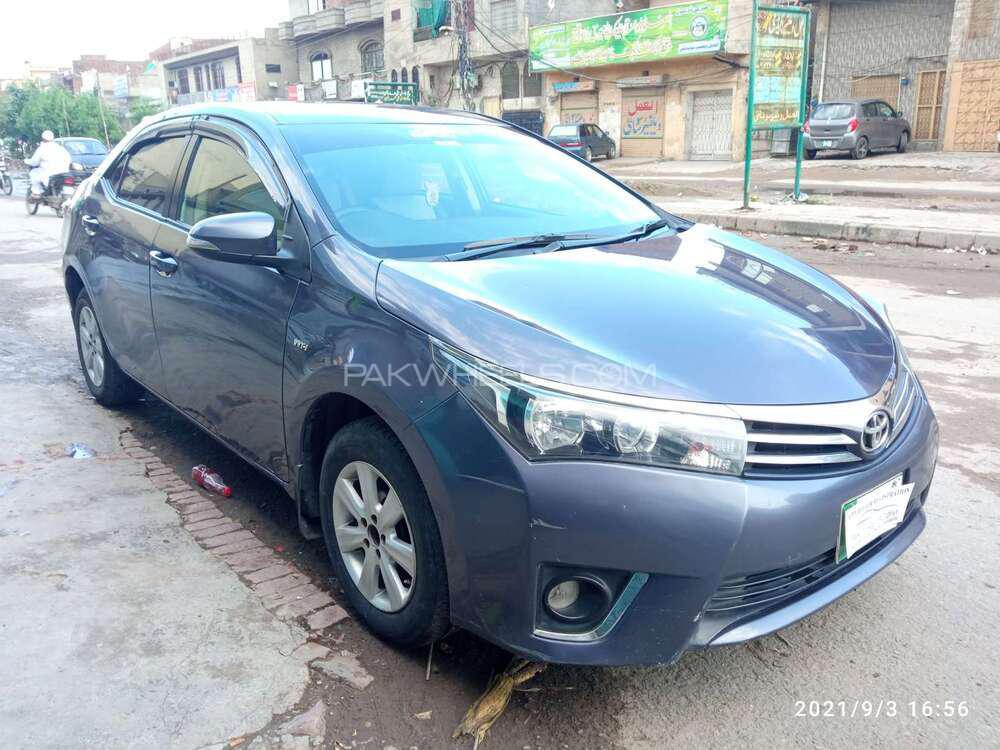 Toyota Corolla 2016 for Sale in Lahore Image-1