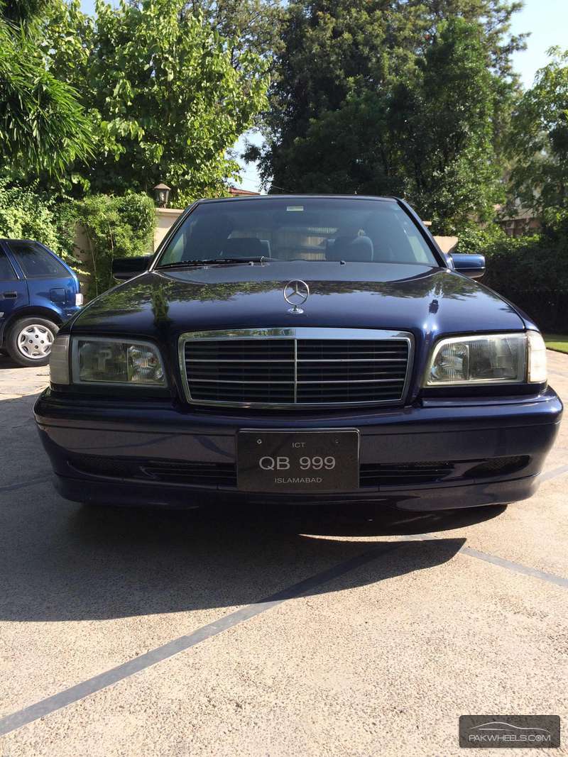 Mercedes Benz C Class 1999 for Sale in Islamabad Image-1