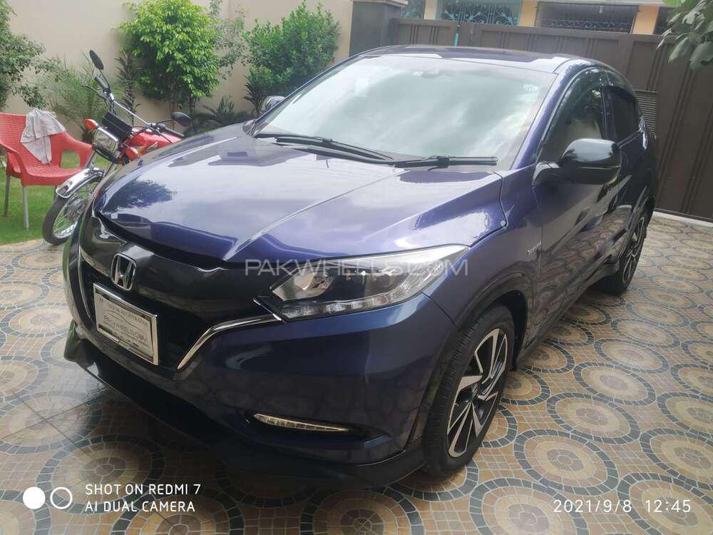 Honda Vezel 2017 for Sale in Lahore Honda Vezel 2017 for Sale in Lahore Image-3